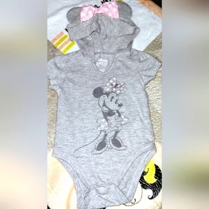 Disney Baby Minnie Mouse Onesie With Ears and Bow. EUC Worn 1x